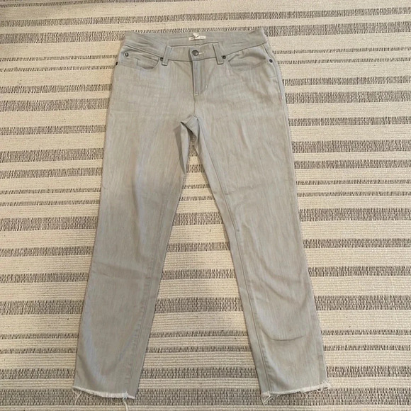 EILEEN Fisher Light Wash Grey Jeans Frayed Bottoms - Picture 2 of 8